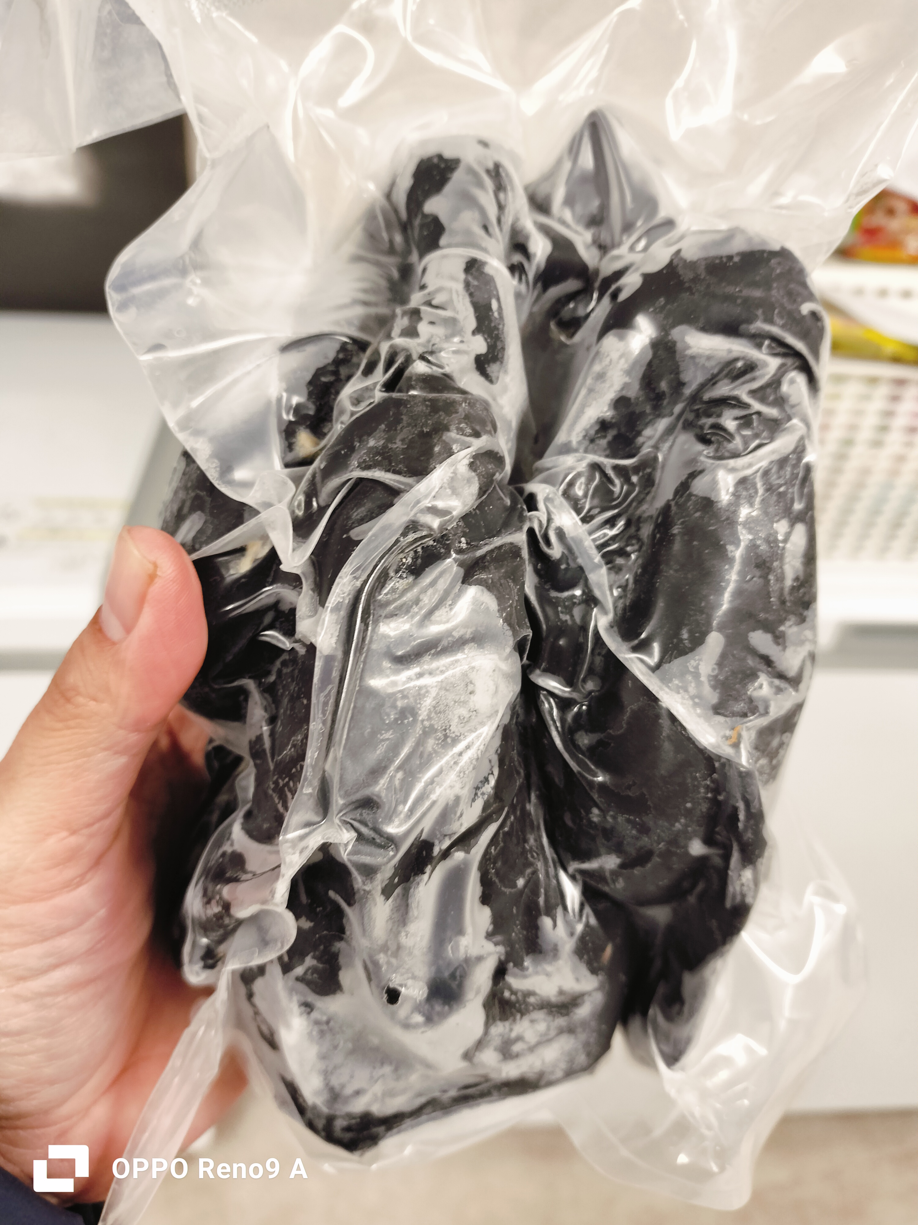 ကြက်မဲ(600~700g)