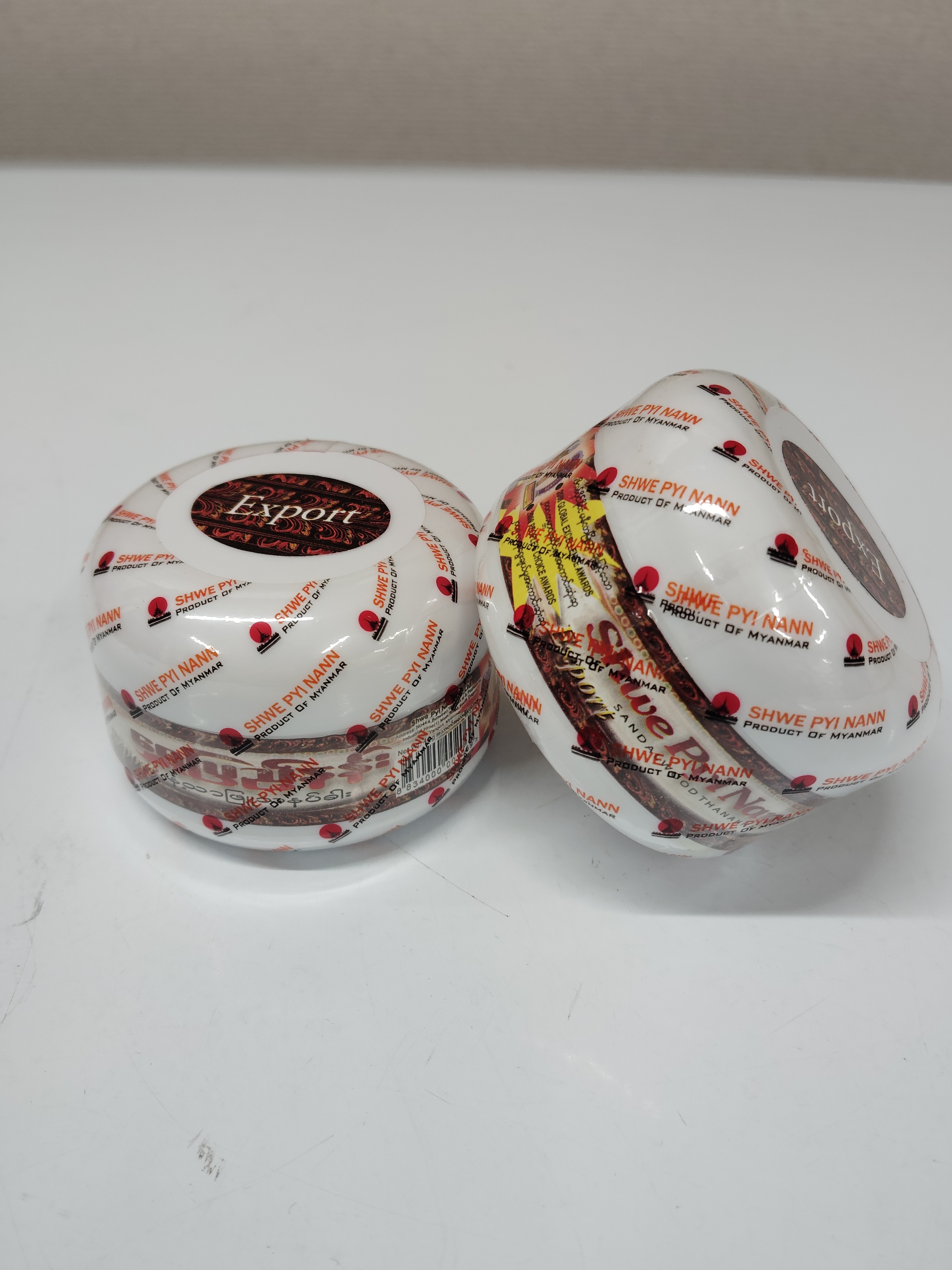 နံ့သာဖြူသနပ်ခါးရွှေပြည်နန်း