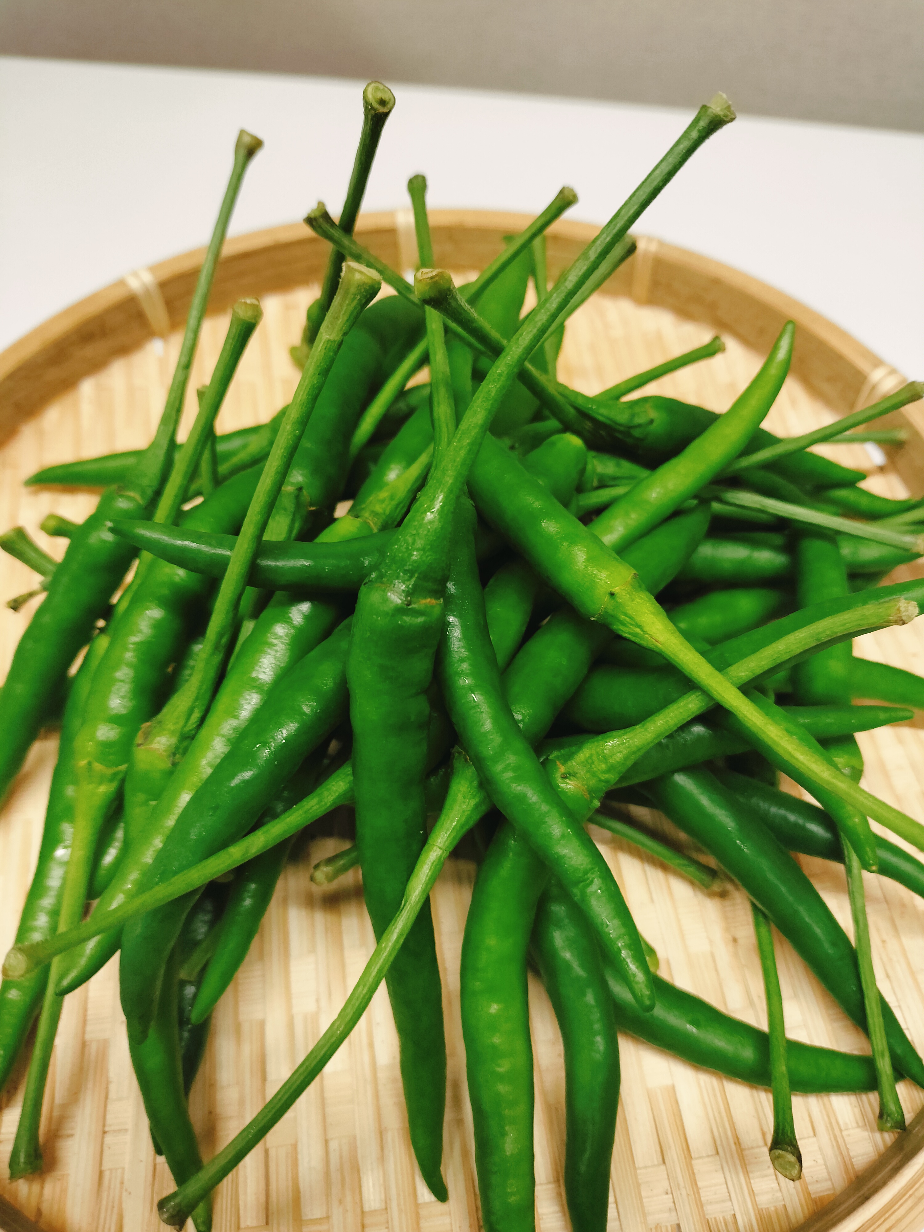 ငရုတ်သီးစိမ်း(မိုးမျှော်)200g